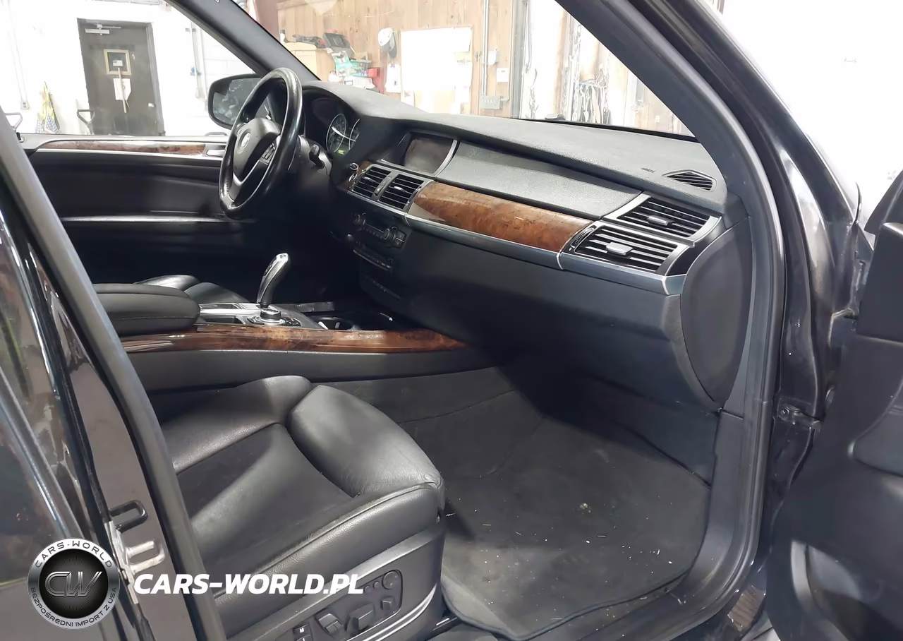 2013 BMW X5 xDrive50I VIN:5UXZV8C50DL898861 - 5