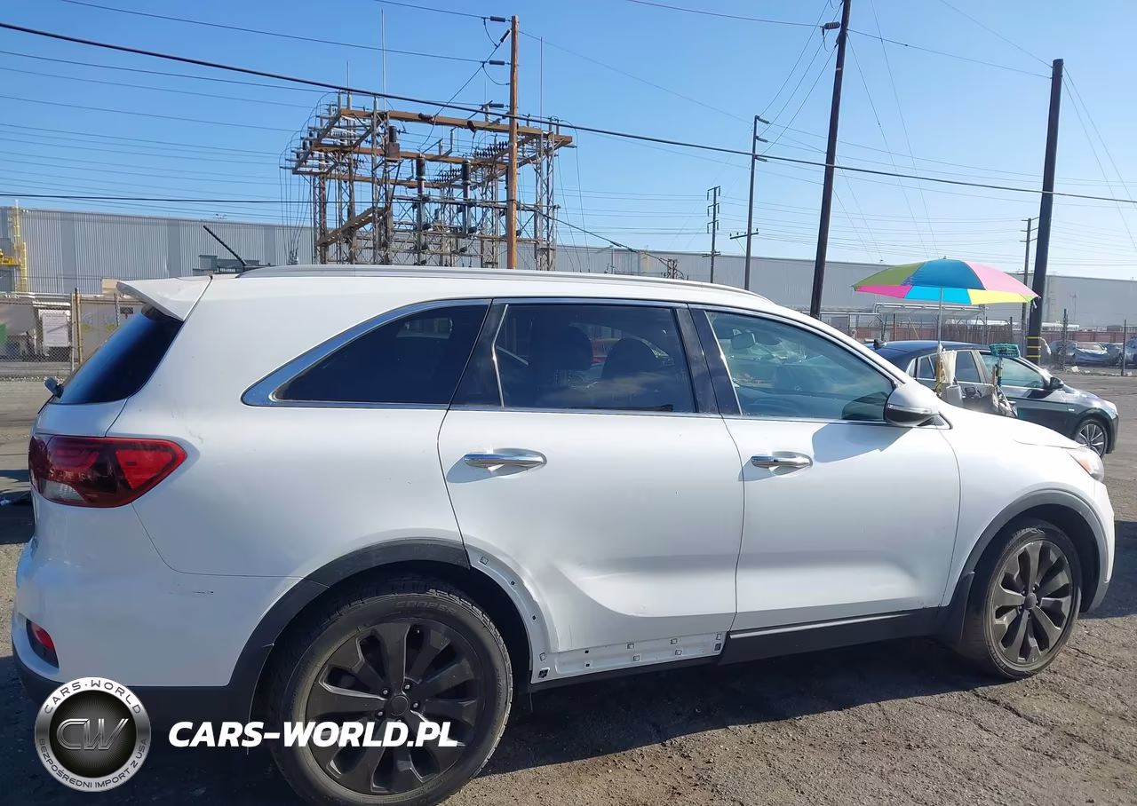 2020 Kia Sorento 3.3L Ex VIN:5XYPH4A56LG708938 - 11