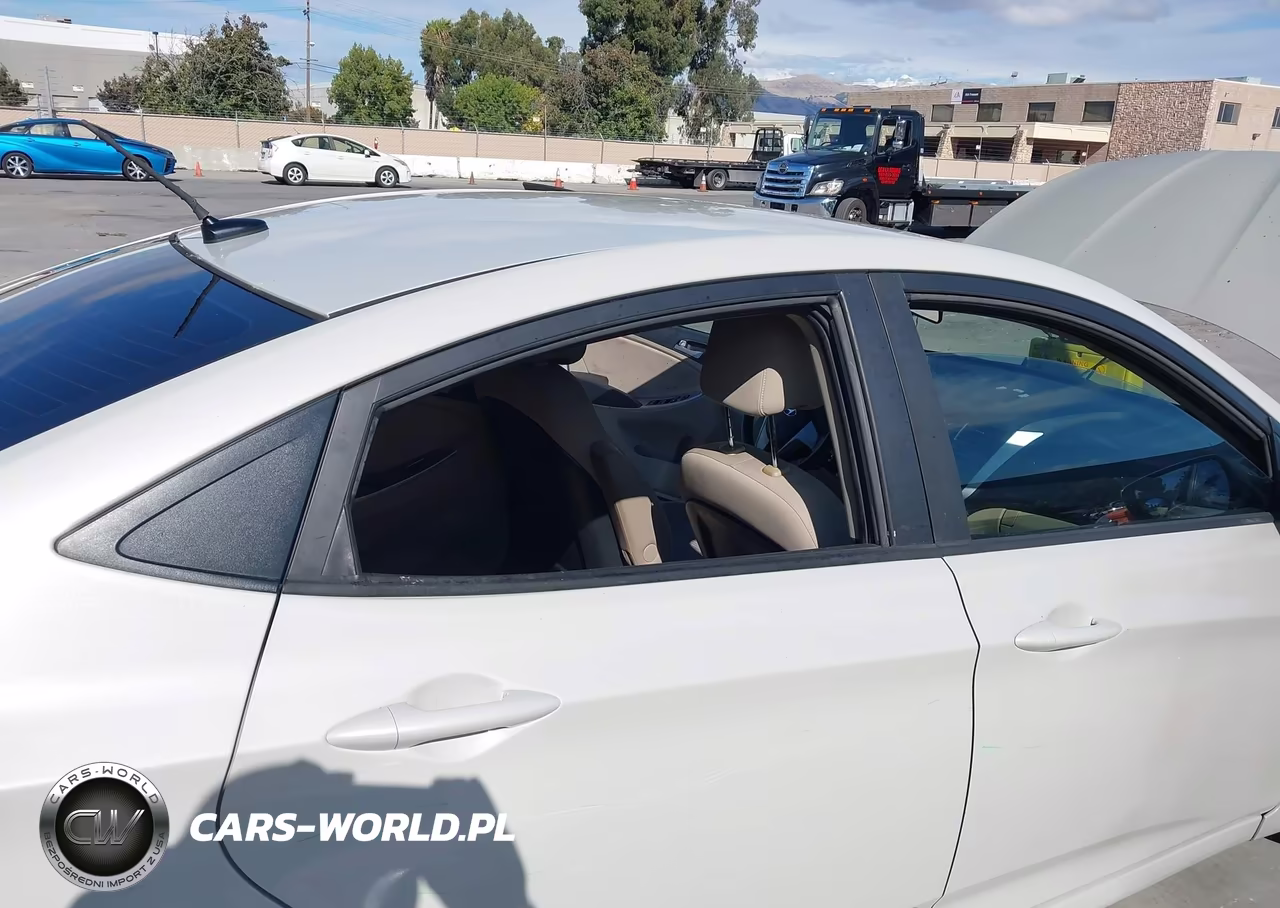 2017 Hyundai Accent Se VIN:KMHCT4AE1HU262986 - 6