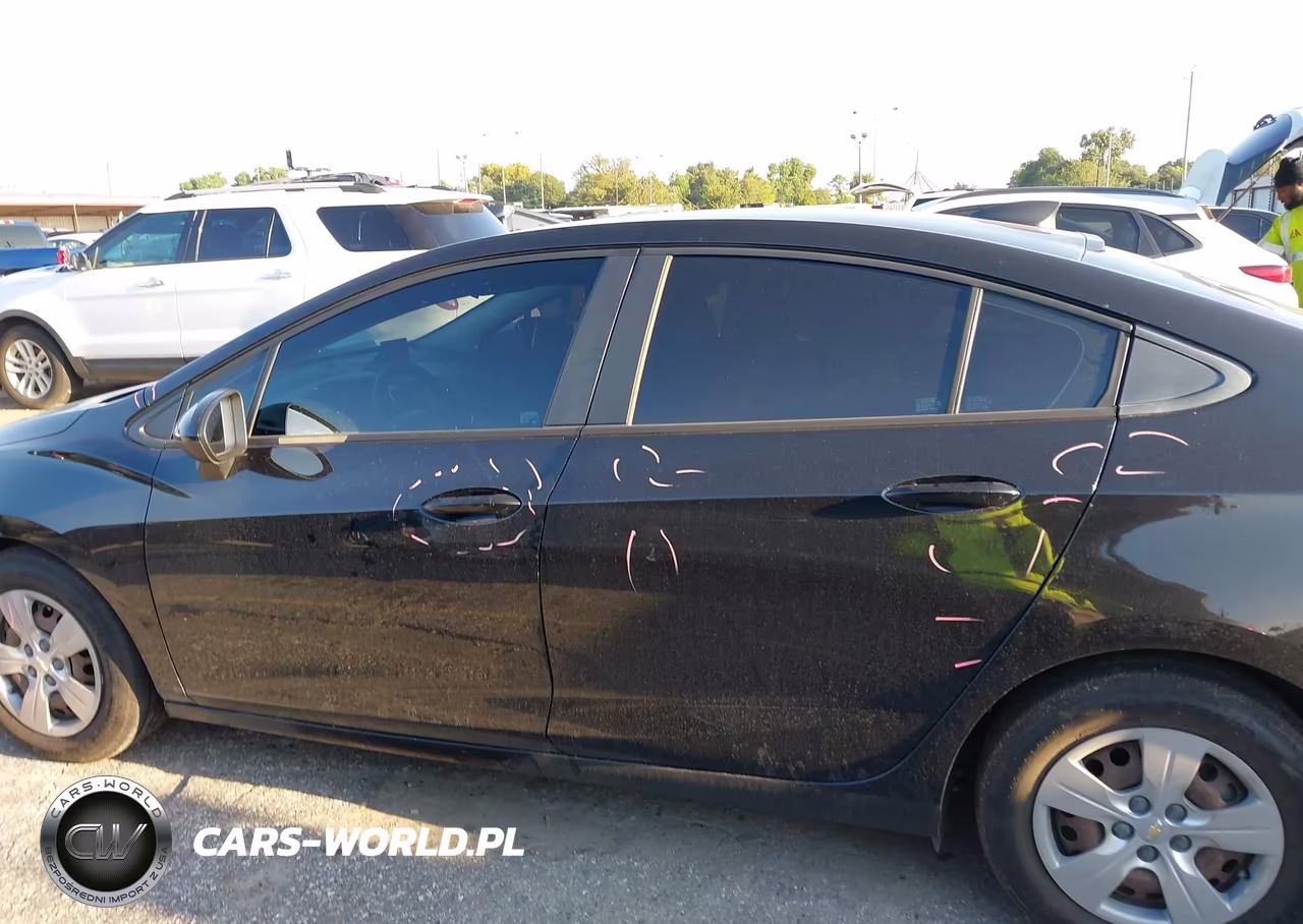 2018 Chevrolet Cruze Ls Auto VIN:1G1BC5SM8J7128047 - 14