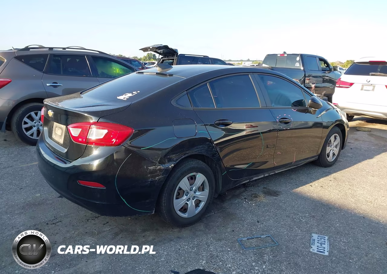 2018 Chevrolet Cruze Ls Auto VIN:1G1BC5SM8J7128047 - 4