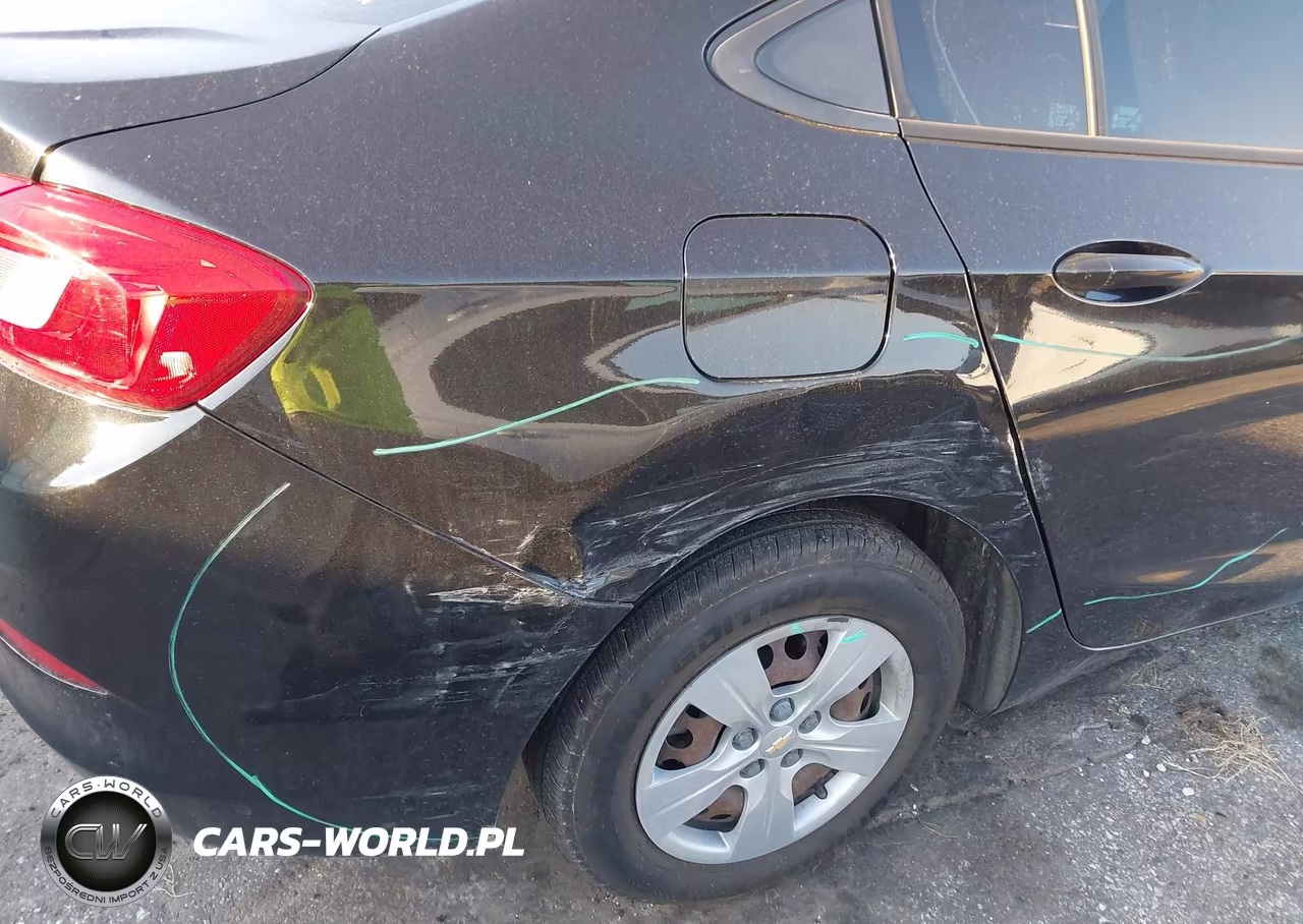 2018 Chevrolet Cruze Ls Auto VIN:1G1BC5SM8J7128047 - 6