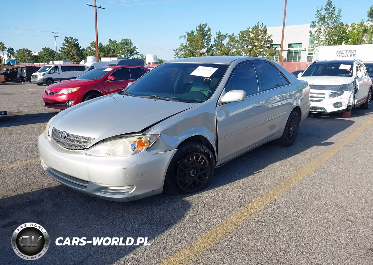 2004 Toyota Camry Le VIN:4T1BE32K24U379880 - 2