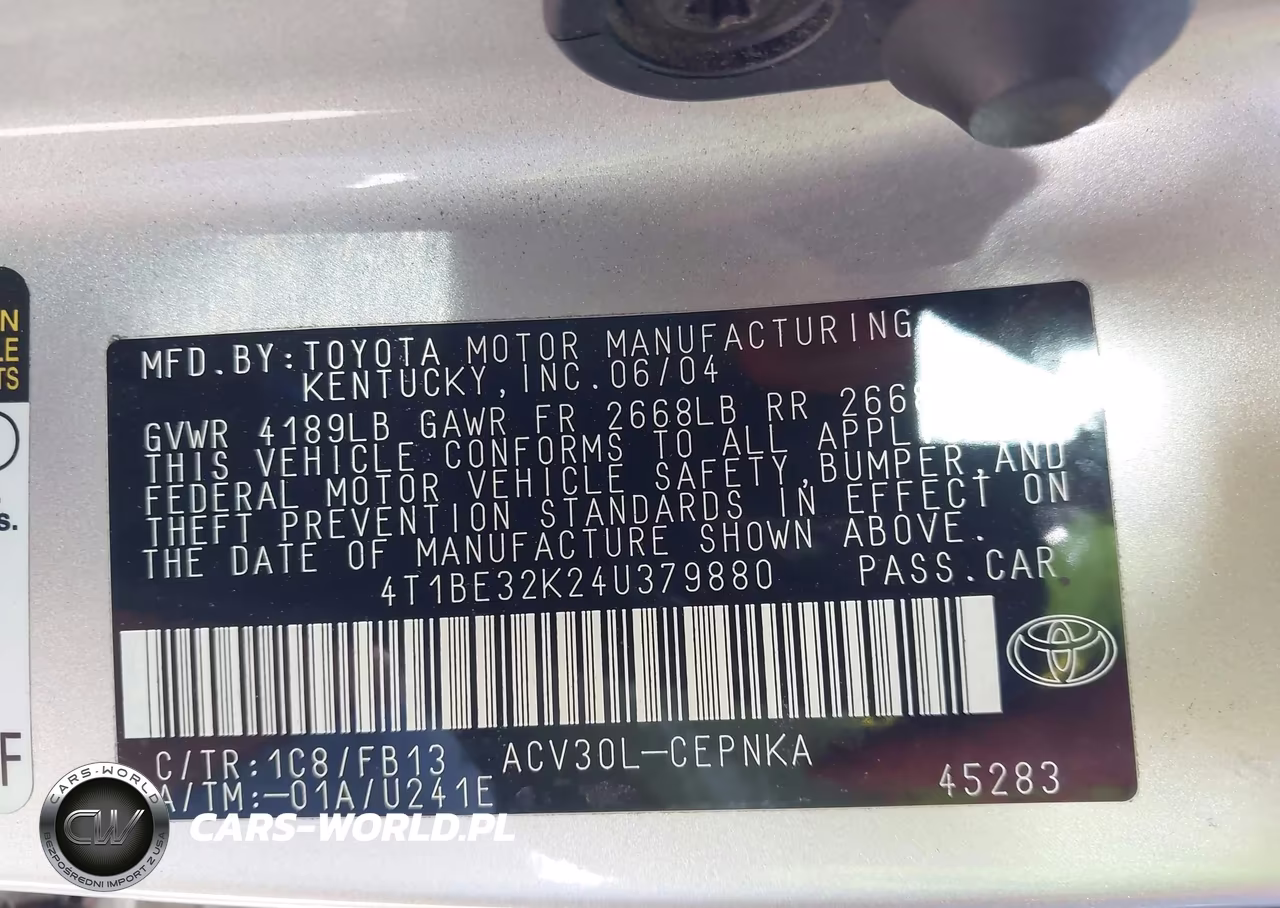 2004 Toyota Camry Le VIN:4T1BE32K24U379880 - 9