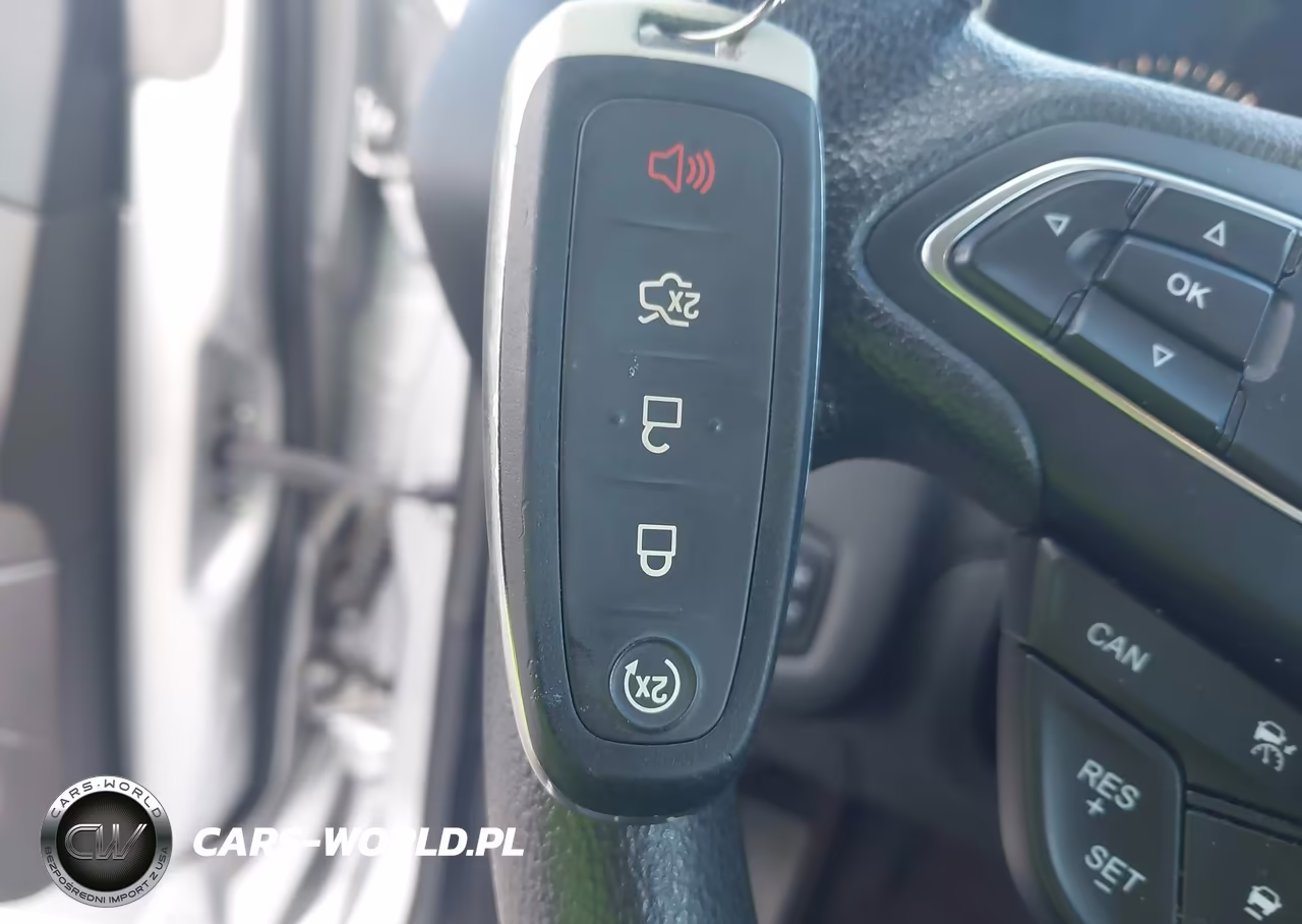 2019 Ford Escape Se VIN:1FMCU0GD9KUA72588 - 11