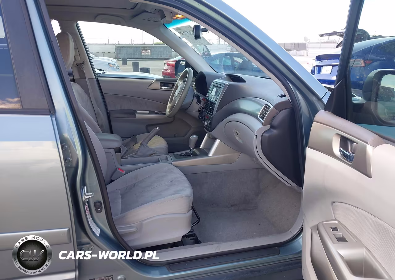 2010 Subaru Forester 2.5X Premium VIN:JF2SH6CC9AH781096 - 5