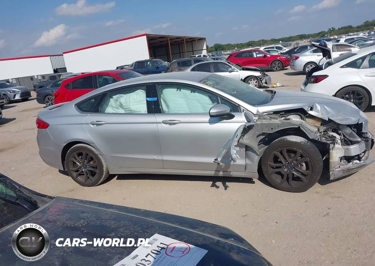 2018 Ford Fusion Se VIN:3FA6P0T97JR221134 - 13