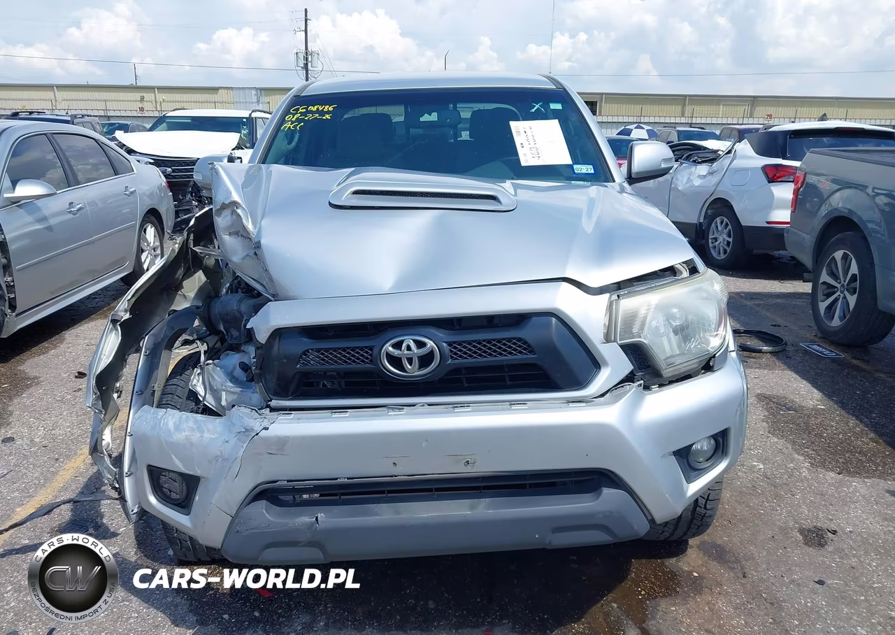 2012 Toyota Tacoma Prerunner V6 VIN:5TFJU4GN2CX016519 - 12