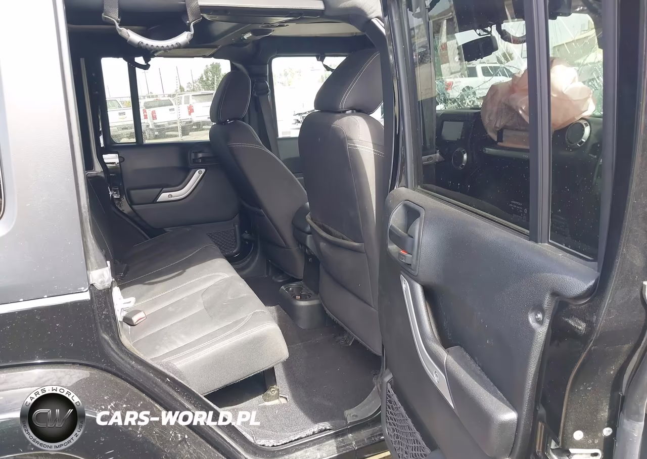 2018 Jeep Wrangler Jk Unlimited Sahara 4X4 VIN:1C4BJWEG3JL838294 - 8
