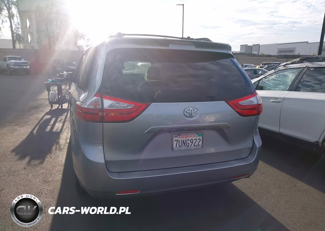 2016 Toyota Sienna Le 8 Passenger VIN:5TDKK3DC0GS745394 - 16