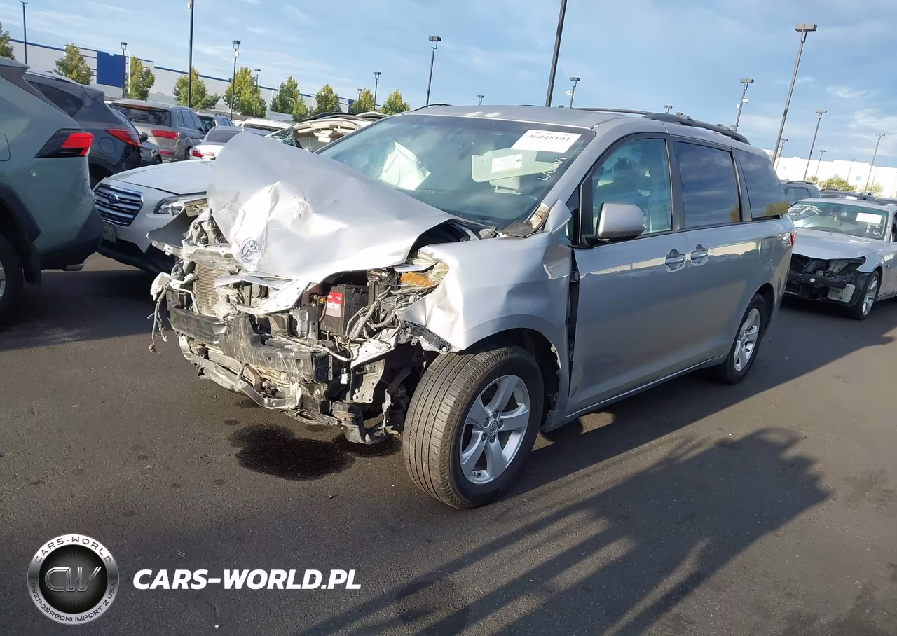 2016 Toyota Sienna Le 8 Passenger VIN:5TDKK3DC0GS745394 - 2