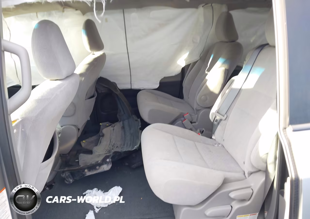 2016 Toyota Sienna Le 8 Passenger VIN:5TDKK3DC0GS745394 - 8