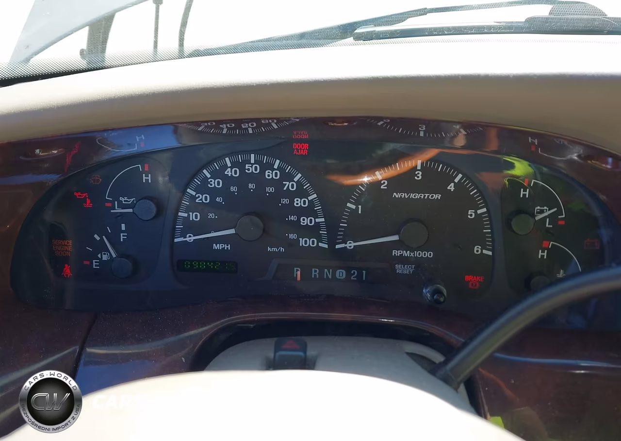 2002 Lincoln Navigator VIN:5LMFU28R12LJT5172 - 7