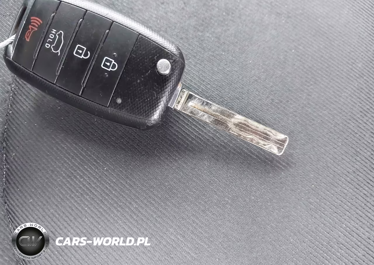 2015 Kia Soul + VIN:KNDJP3A55F7181592 - 11