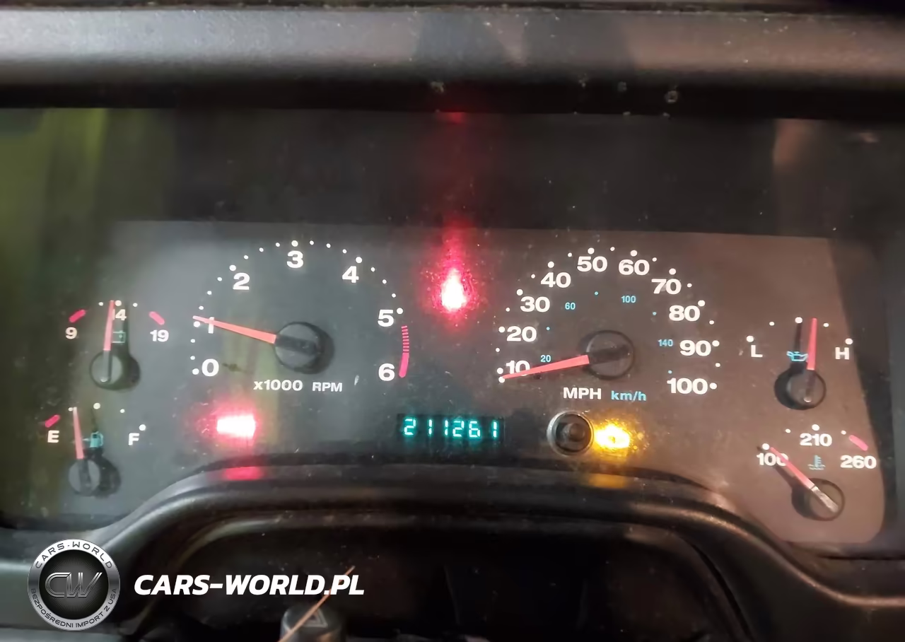 2005 Jeep Wrangler Sport VIN:1J4FA49SX5P367399 - 7