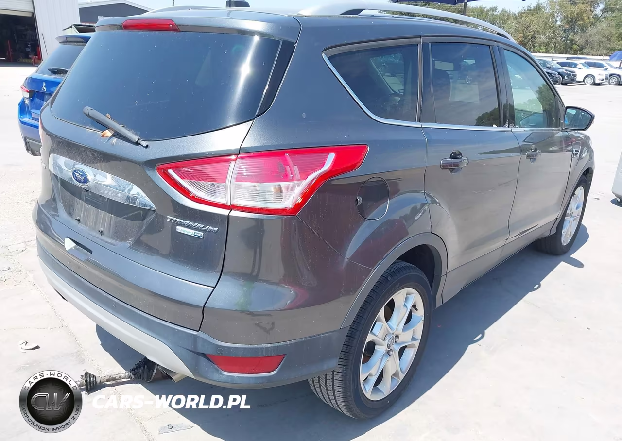 2016 Ford Escape Titanium VIN:1FMCU9JX0GUC70684 - 4