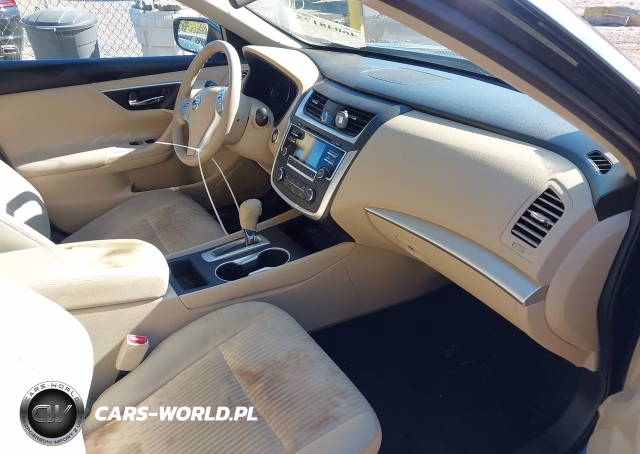 2017 Nissan Altima 2.5 S VIN:1N4AL3AP3HN320684 - 5