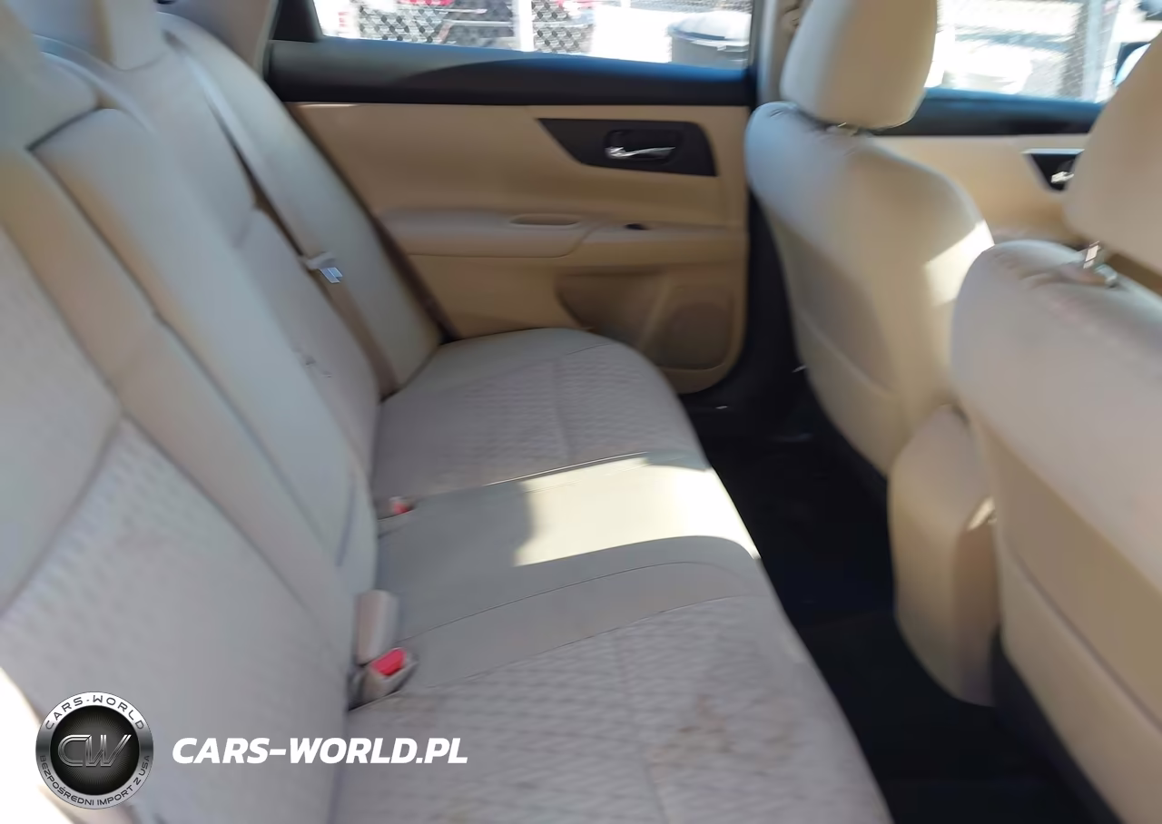 2017 Nissan Altima 2.5 S VIN:1N4AL3AP3HN320684 - 8