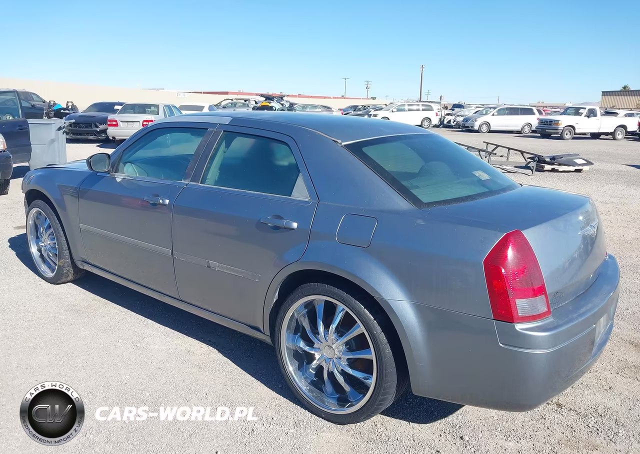 2006 Chrysler 300 VIN:2C3KA43R76H494888 - 3