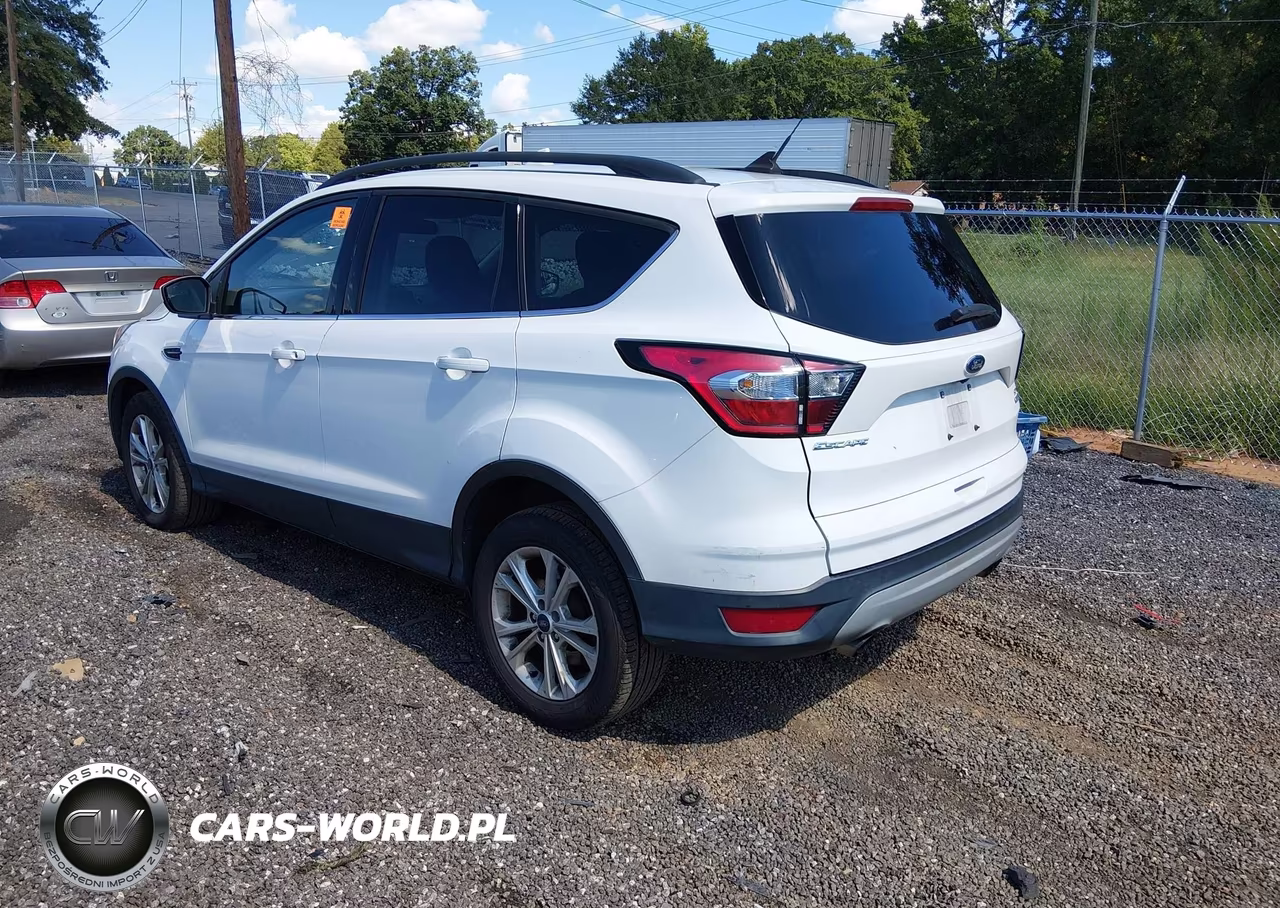 2018 Ford Escape Se VIN:1FMCU9GD0JUC88302 - 3