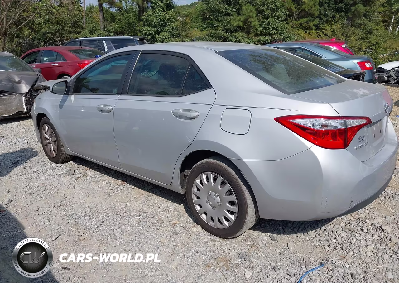 2016 Toyota Corolla Le VIN:2T1BURHE4GC584002 - 3