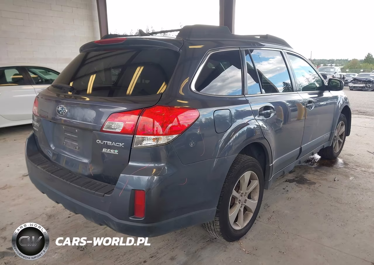 2014 Subaru Outback 2.5I Premium VIN:4S4BRBDC4E3293563 - 4