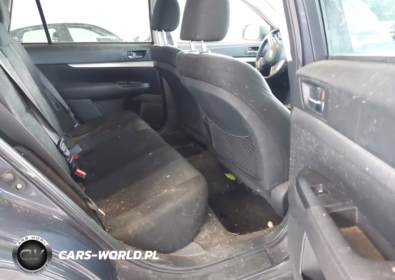 2014 Subaru Outback 2.5I Premium VIN:4S4BRBDC4E3293563 - 8
