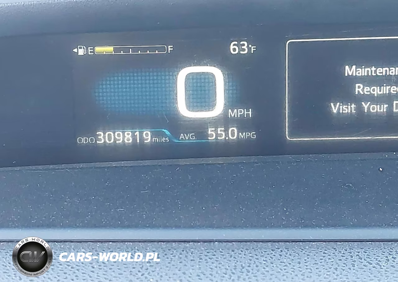 2016 Toyota Prius Four VIN:JTDKARFU0G3526464 - 15
