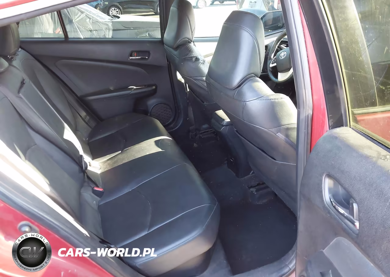 2016 Toyota Prius Four VIN:JTDKARFU0G3526464 - 8