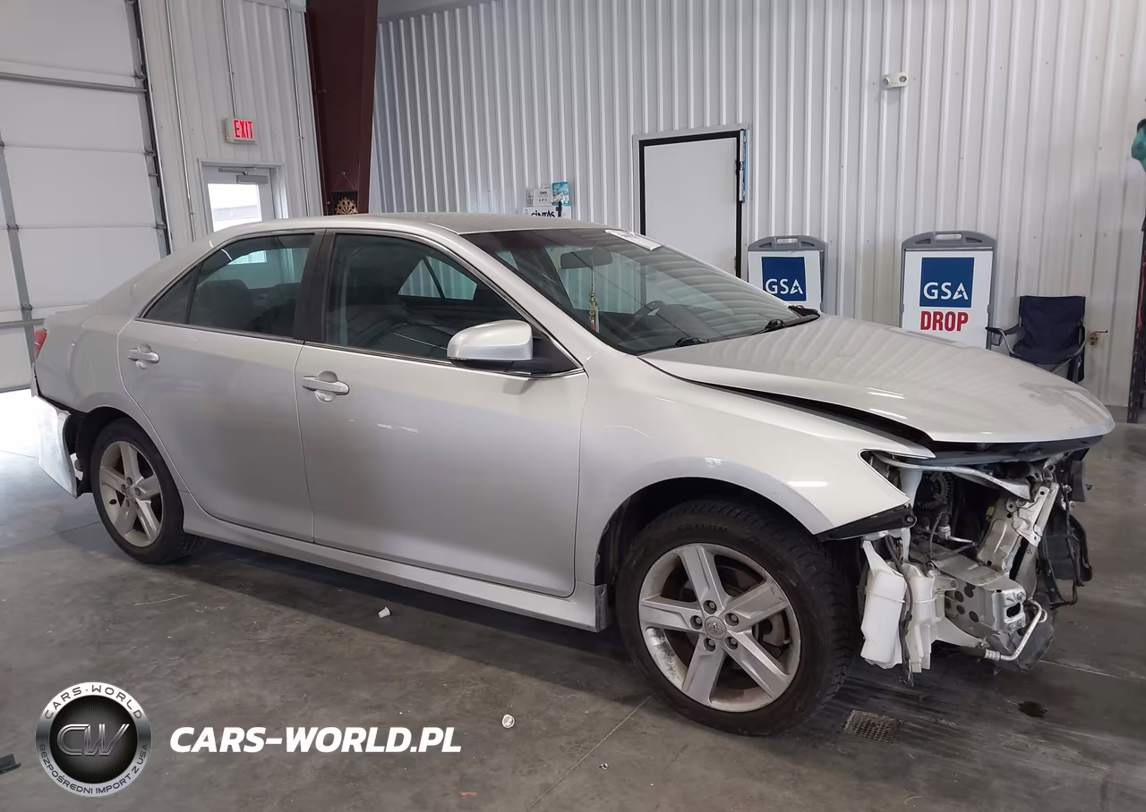 2013 Toyota Camry Se VIN:4T1BF1FK0DU680952 - 14