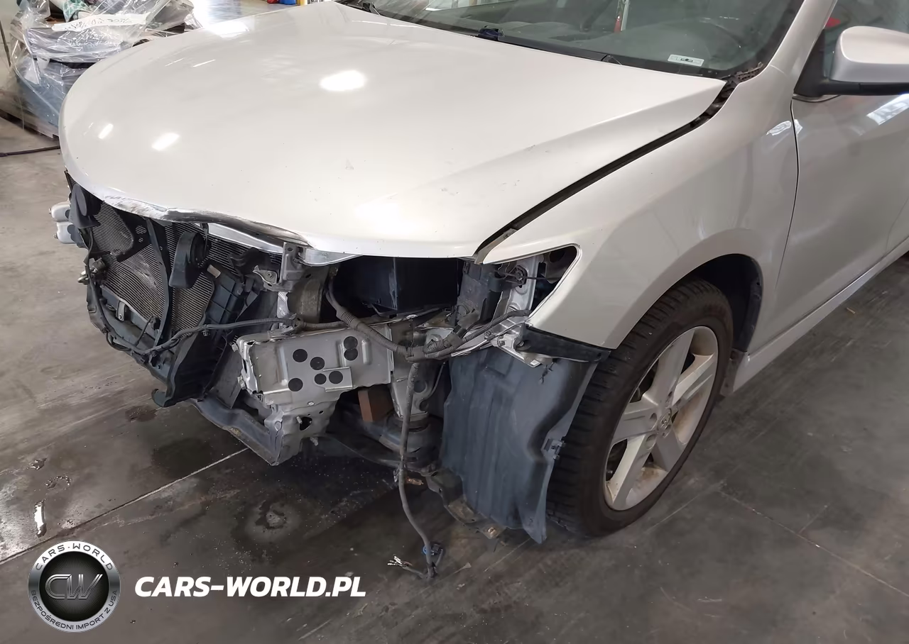 2013 Toyota Camry Se VIN:4T1BF1FK0DU680952 - 18