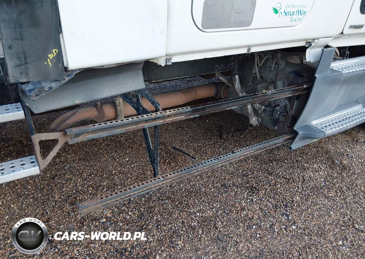 2016 Freightliner Cascadia 113 VIN:3AKJGHDV9GSGV2970 - 20