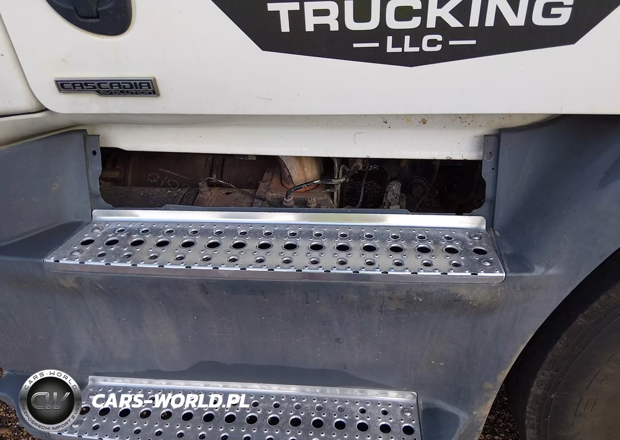 2016 Freightliner Cascadia 113 VIN:3AKJGHDV9GSGV2970 - 21