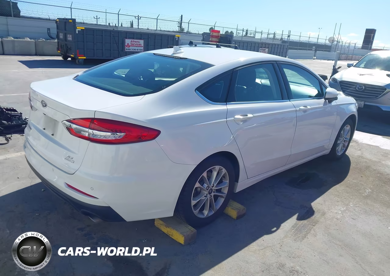 2019 Ford Fusion Se VIN:3FA6P0HD6KR200404 - 4