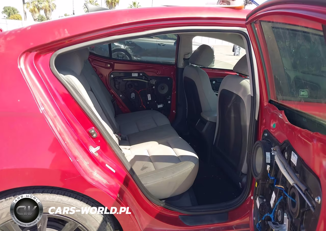2017 Hyundai Elantra Se VIN:KMHD74LF6HU369255 - 8