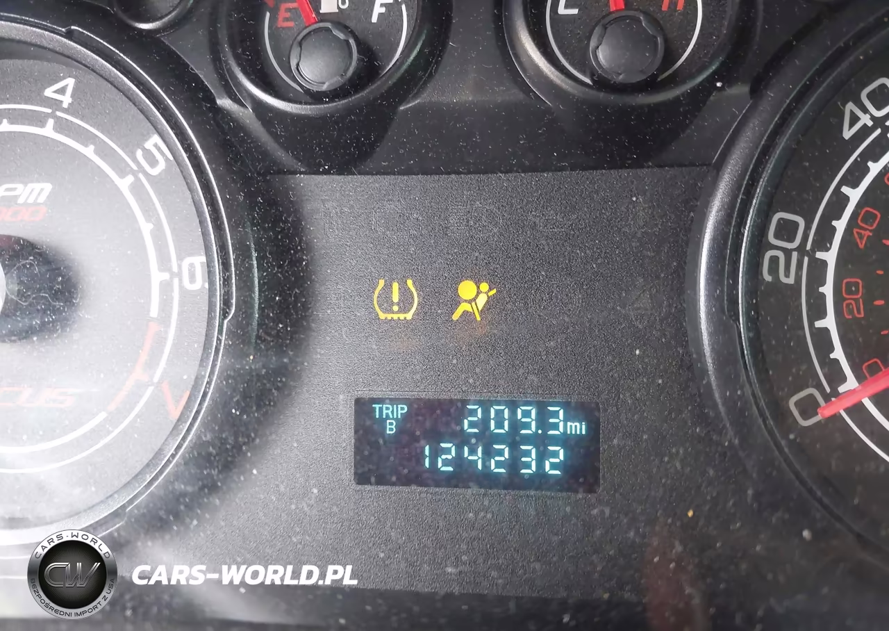 2008 Ford Focus S VIN:1FAHP34N48W273138 - 16