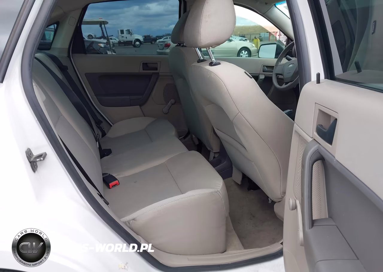 2008 Ford Focus S VIN:1FAHP34N48W273138 - 8
