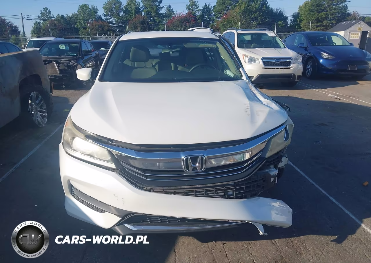 2017 Honda Accord Lx VIN:1HGCR2F33HA191923 - 12