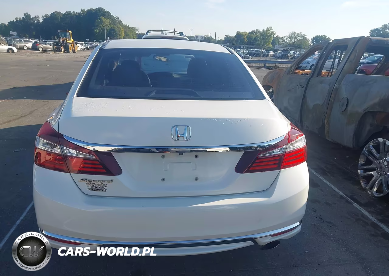 2017 Honda Accord Lx VIN:1HGCR2F33HA191923 - 16
