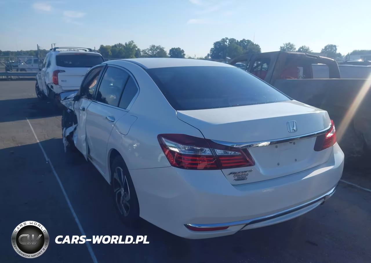 2017 Honda Accord Lx VIN:1HGCR2F33HA191923 - 3
