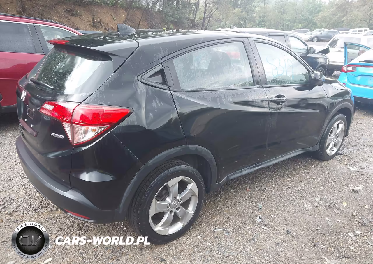 2018 Honda Hr-V Lx VIN:3CZRU6H33JG720199 - 4