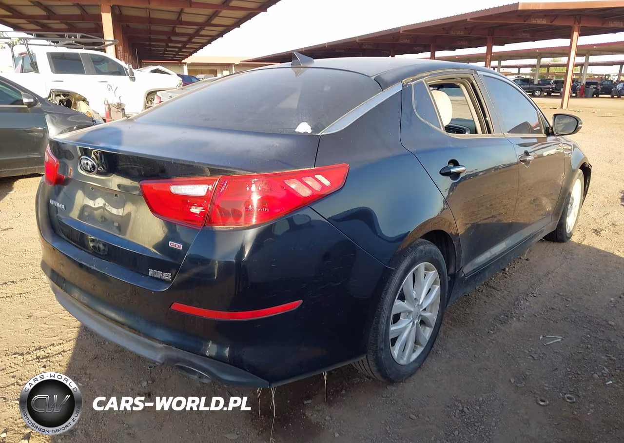 2015 Kia Optima Lx VIN:5XXGM4A76FG465802 - 4