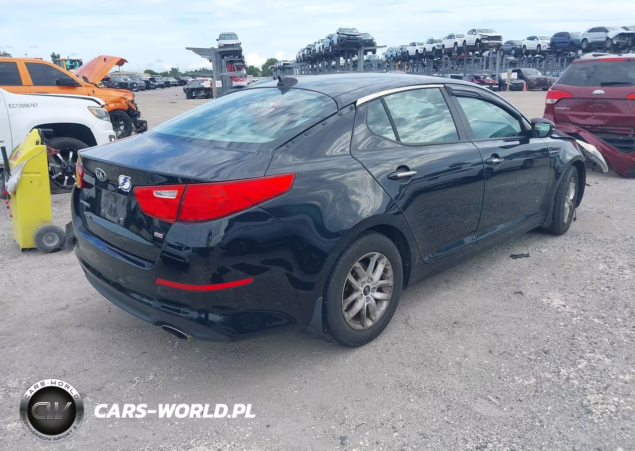 2014 Kia Optima Lx VIN:5XXGM4A78EG296395 - 4