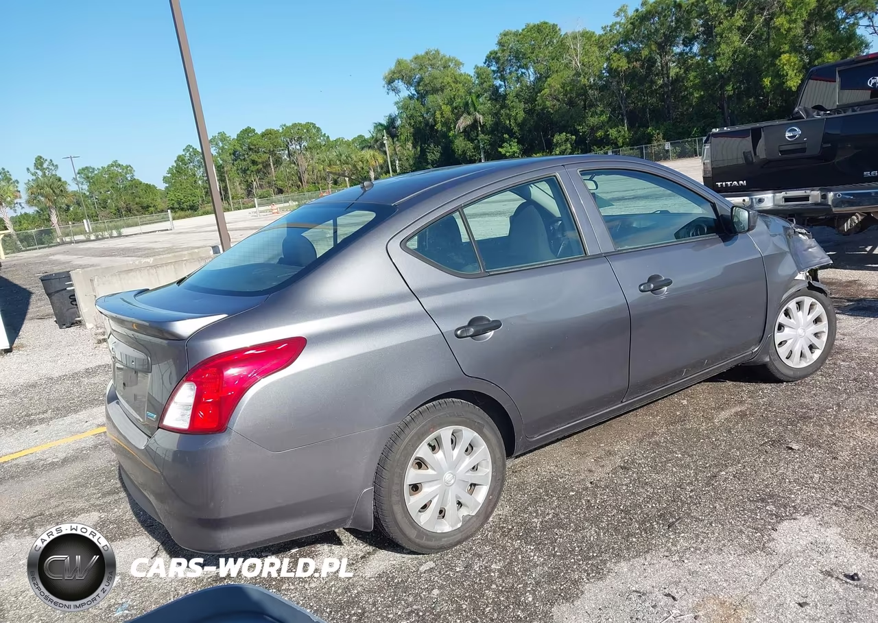 2016 Nissan Versa 1.6 S+ VIN:3N1CN7AP4GL874032 - 4