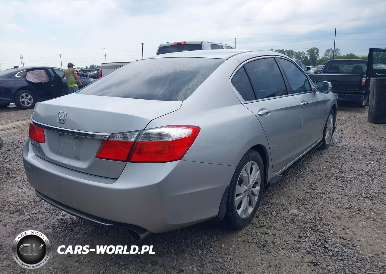 2014 Honda Accord Ex VIN:1HGCR2F70EA015586 - 4