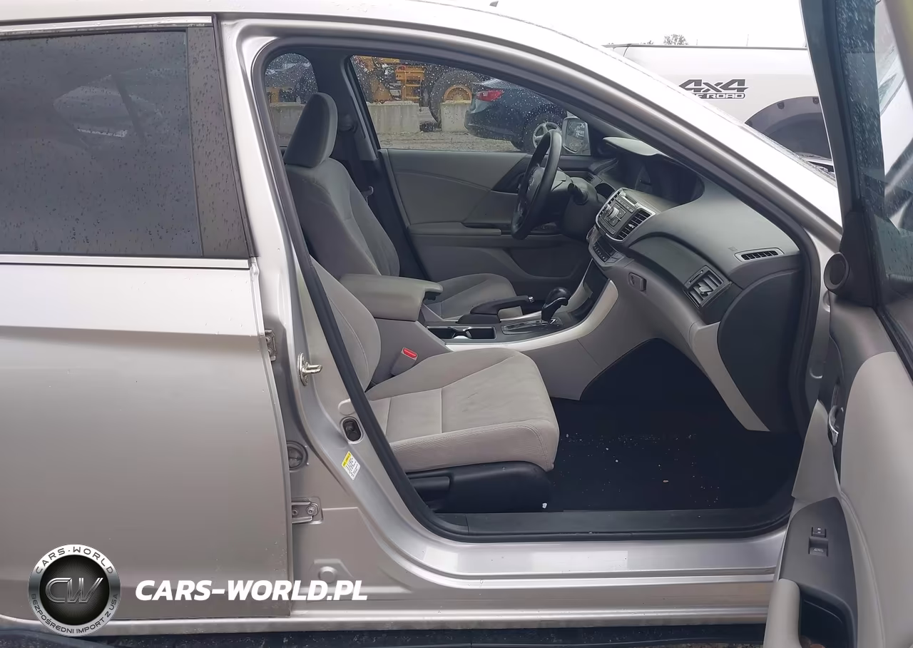 2014 Honda Accord Ex VIN:1HGCR2F70EA015586 - 5