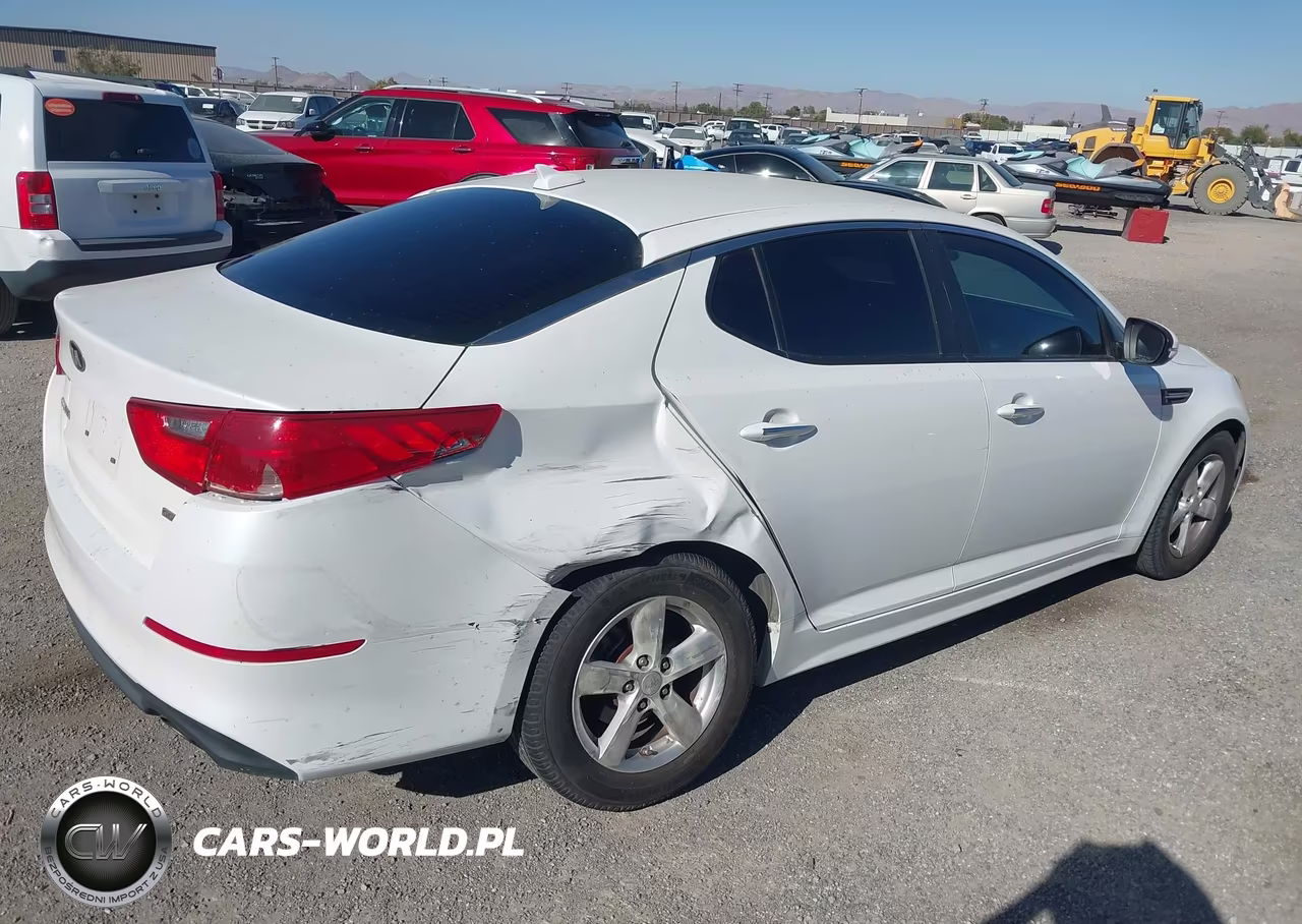 2015 Kia Optima Lx VIN:KNAGM4A71F5664144 - 4