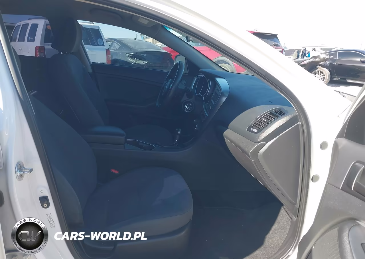 2015 Kia Optima Lx VIN:KNAGM4A71F5664144 - 5