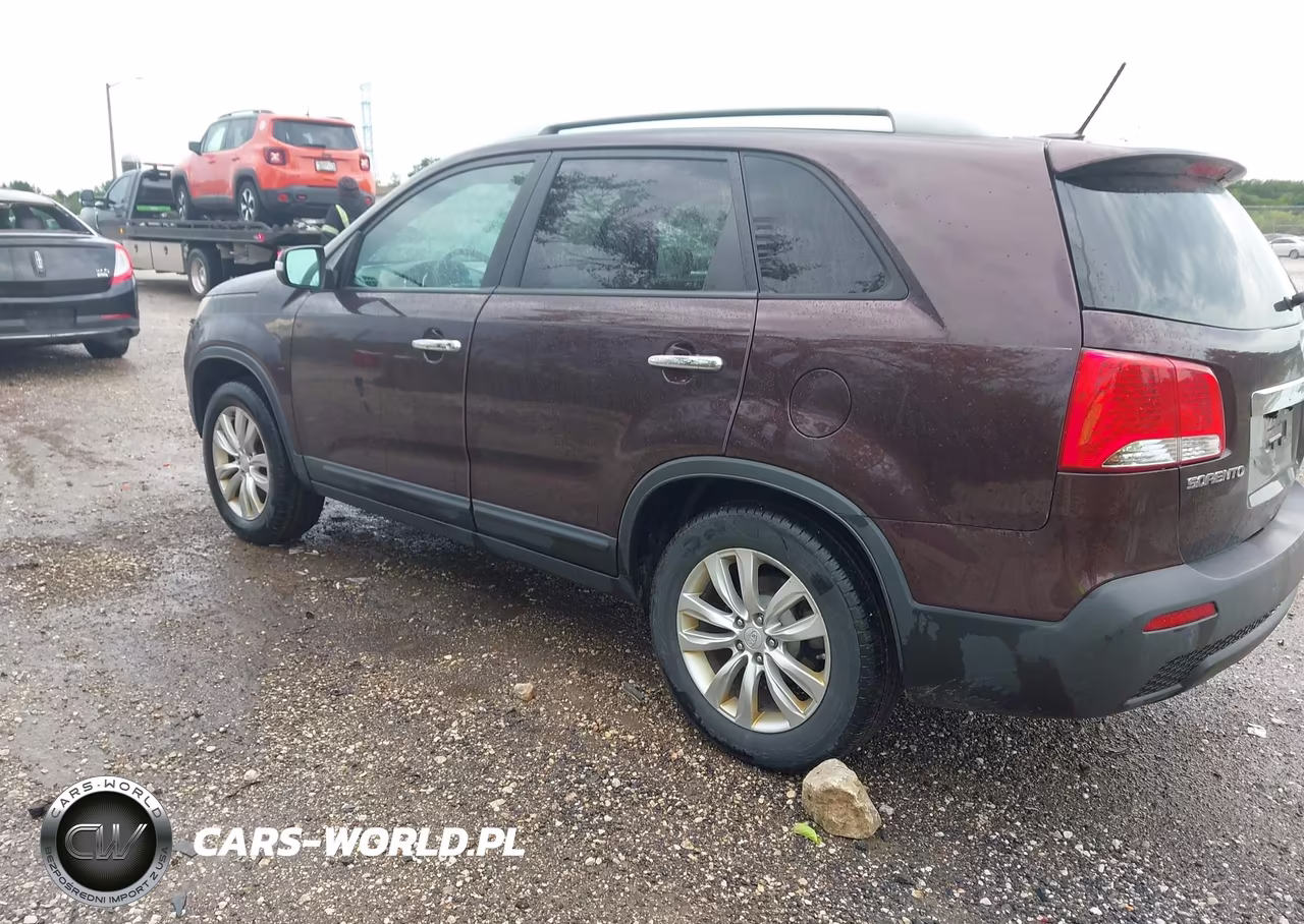2011 Kia Sorento Ex VIN:5XYKU4A17BG103828 - 3
