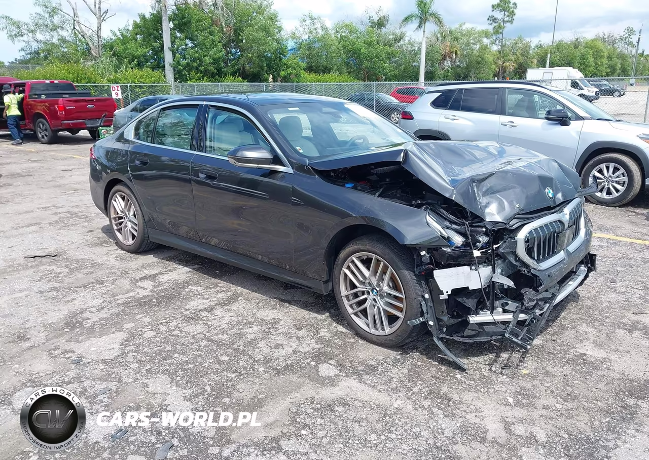 2024 BMW 530I